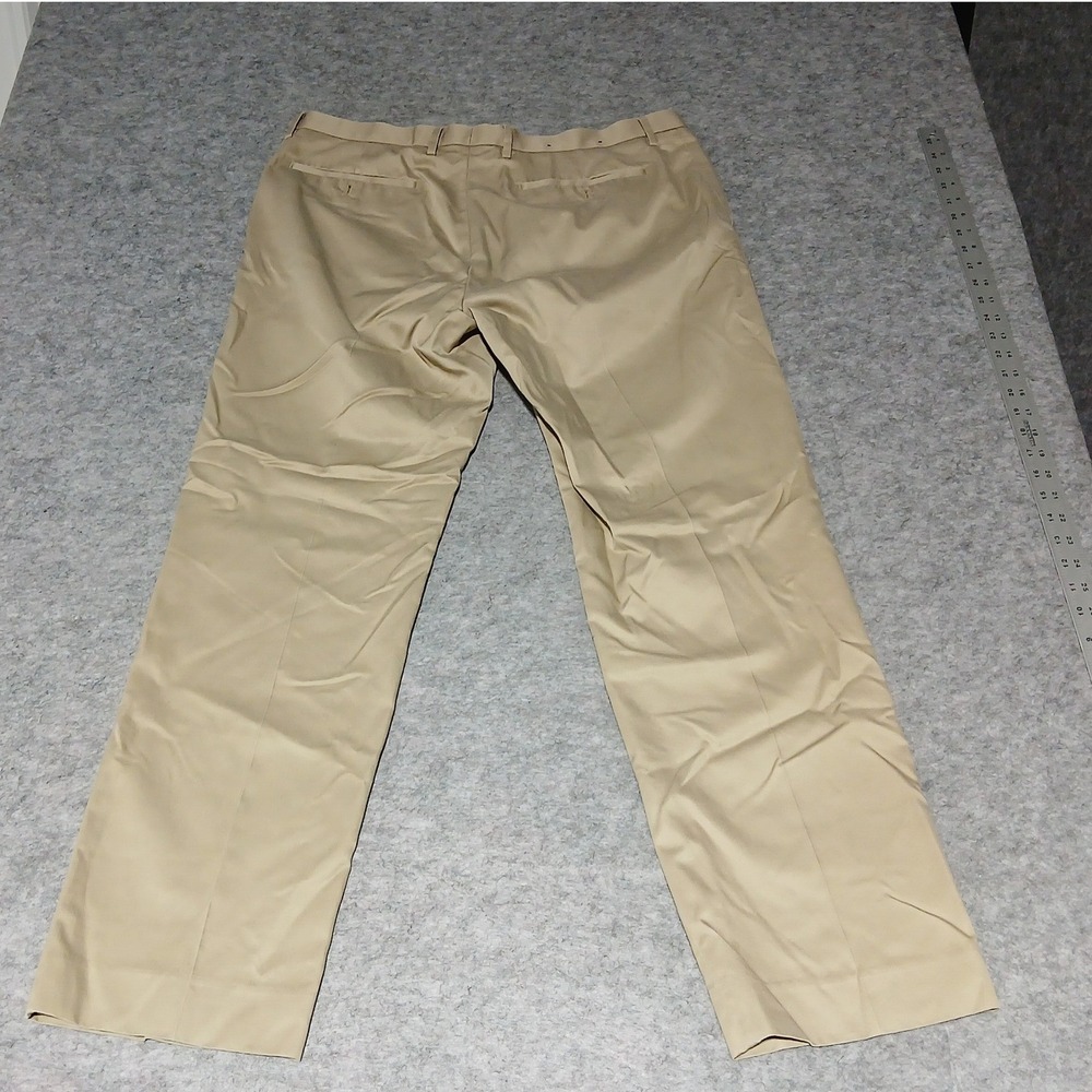 Banana Republic Non Iron Modern Slim Fit Khaki Chinos Pants Mens 35x32 - Picture 2 of 6